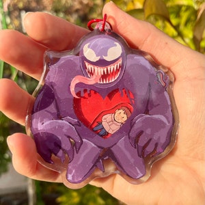 Venom Heart Window Acrylic Shaker Charm