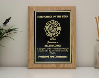 Personalized First Responders Award Plaque | High-Quality Laser Engraved Customizable Plaques | Free Engraving & Shipping | Tan Oak