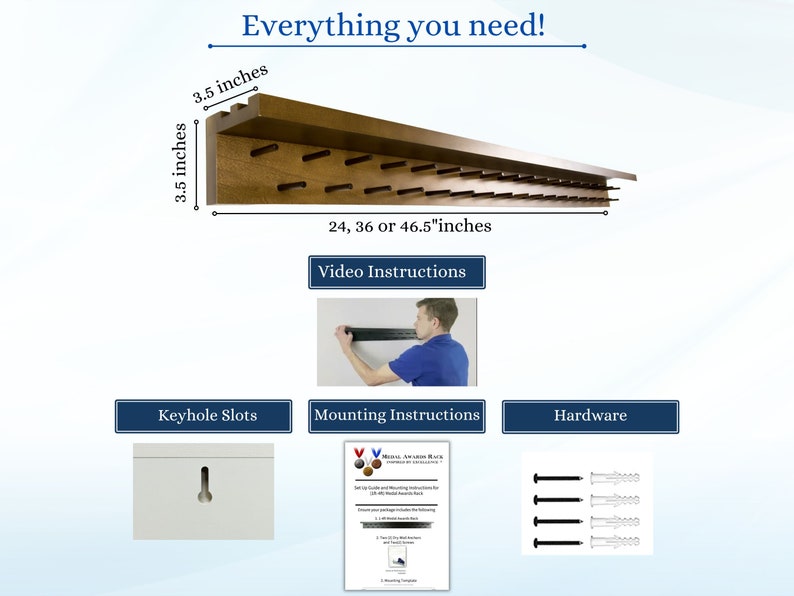 Pu&ograve; includere: Un portabottiglie da parete in legno, disponibile in lunghezze di 61, 91.5 o 118 cm, con pi&ugrave; pioli per appendere oggetti. Il portabottiglie &egrave; alto e profondo 9 cm. L'immagine include anche istruzioni video e di montaggio, fessure a serratura e hardware.