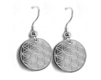 Flower of Life Earrings with Engraving, Filigree Disc Earrings, 925 Silver Personalized Ear Jewelry