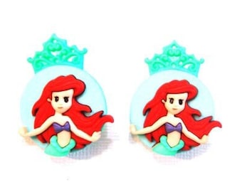 Disney Ariel Button Cameo Style Shank Back Licensed Little Mermaid - D10