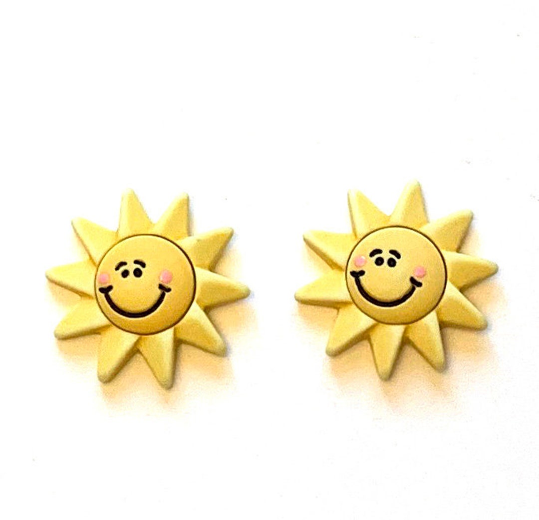 Sun Buttons Galore 3D Shank Back - 993 W133 - Etsy