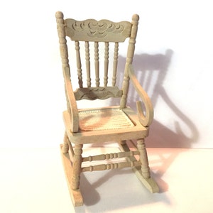 Miniature Rocking Chair Unfinished Wood Dollhouse Furniture Home Decor Miniatures DH16