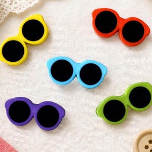 Sunglasses Buttons Galore Collection Shank Flat Back Colors May Vary Summer Shade - 95