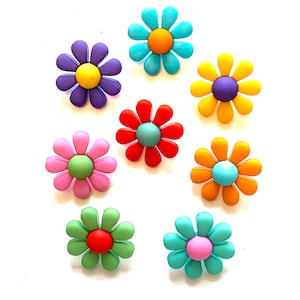 Funky Flowers Buttons Galore Collection Set of 8 Shank Back (Colors May Vary) - 1497