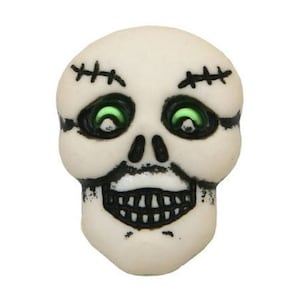 SALE Skull Buttons Galore Graveyard 3D Shank Back - H113