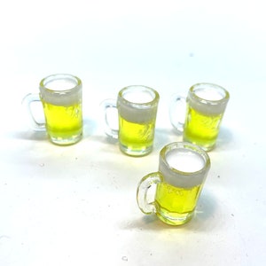 Miniature Filled Beer Mugs Dollhouse Food Kitchen Home Decor Miniatures - 1166 C