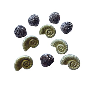 Colección de botones con purpurina en forma de concha marina – Juego de 10 unidades con vástago plano - 1427