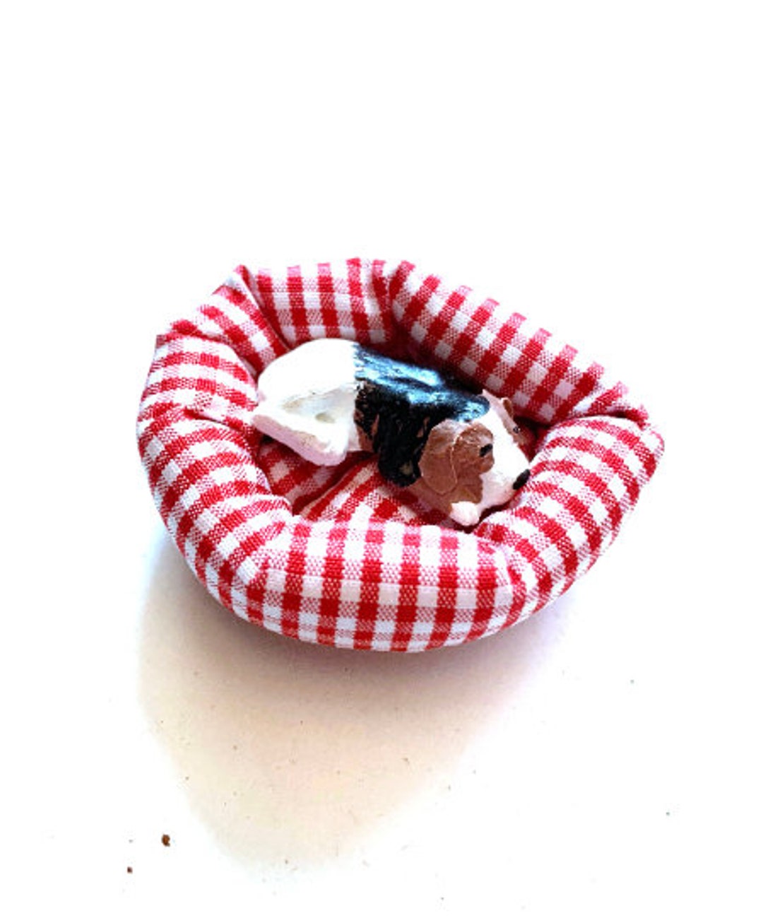 Miniature Dog Bed With Dog Set of 2 Dollhouse Pet Home Decor Miniatures