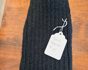 Gorro negro tejido a mano