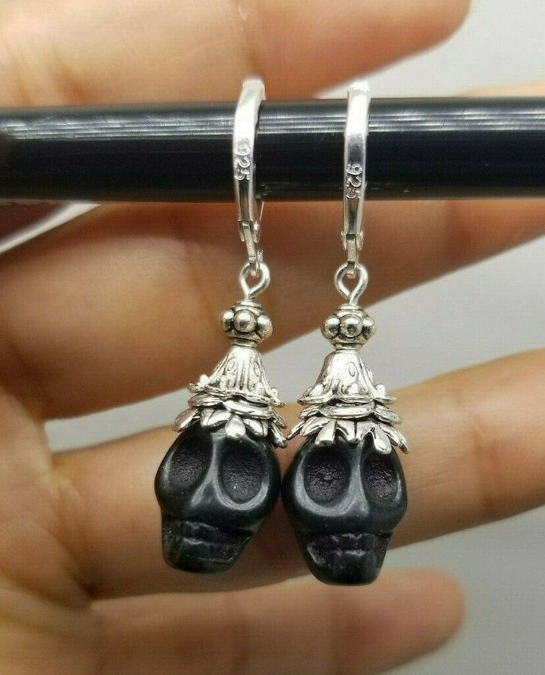 925 Sterling Silver Hook Black Howlite Skull Dangle Earrings J10