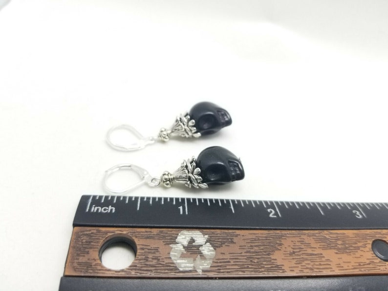 925 Sterling Silver Hook Black Howlite Skull Dangle Earrings J10