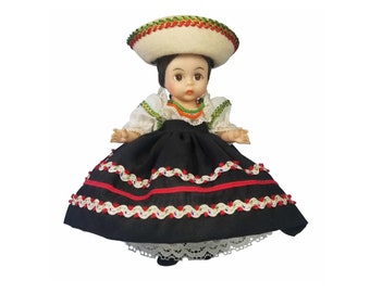 1976 Madame Alexander MEXICO Dolls of the World #576