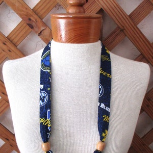 NECKLACES~UNIVERSITY Of MICHIGAN~College Teams~Fabric & Bead~Reversible~Washable~New