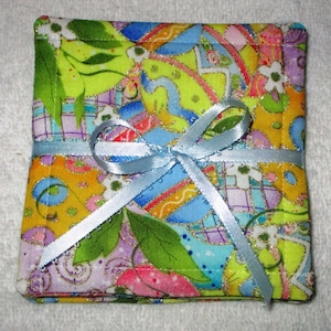 COASTER SETS~&quot;Easter & Spring&quot; Designs~Fabric~Set Of 4~Reversible~Washable~Lined~Top Stitched~Kitchen~Dining~Tableware~NEW