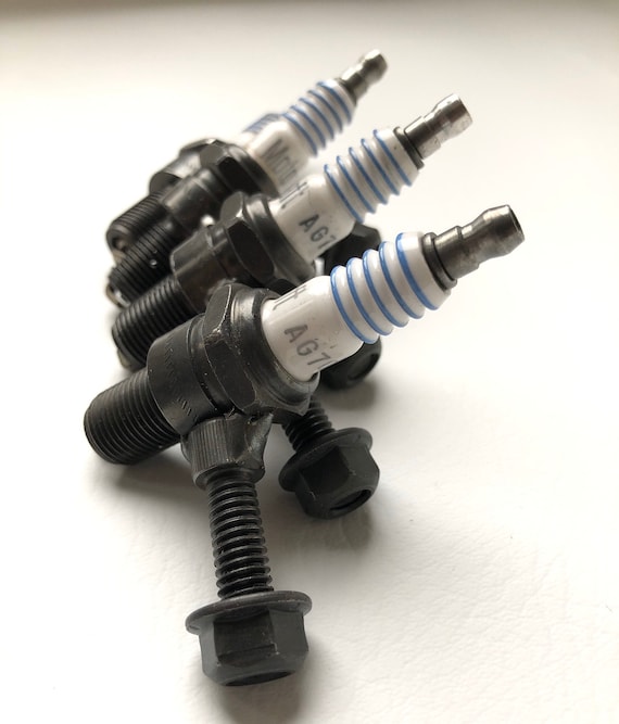 How to Make a Spark Plug Coat Rack: Unique DIY Home Decor Idea