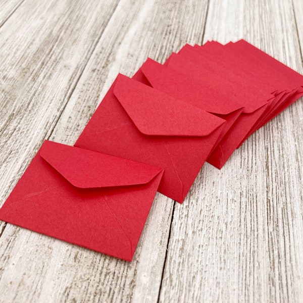 TINY Red Envelopes/ Mini Red Envelope/ Little Love note / Scrapbooking Decorations / Holiday Crafts / Journal supplies / Set of 25