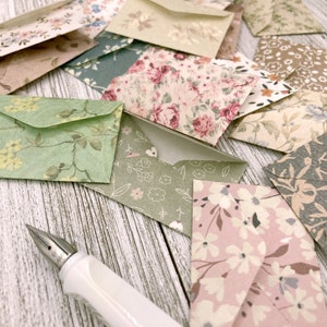 TINY Random Floral Envelopes/ Mini Floral Themed Envelopes/ Little Love note envelopes / Scrapbooking / Journal/ Tooth Fairy /Set of 25 image 6