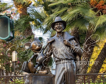 Oprawione zdjęcie - Walt Disney - Myszka Miki - Wydruk fizyczny - Ramka - Disney - Statuetka Walta i Myszki Miki