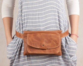 Leather fanny pack, Leather waist bag, Brown belt bag, Women fanny pack, Handcraft fanny pack, Travel belt bag, Rustic belt bag, Unique gift