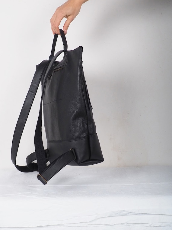 Imitation leather backpack - Black - Ladies