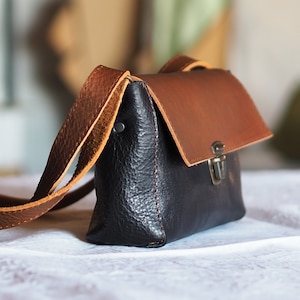 Black leather small crossbody bag for women, handcraft small purse, minimalist leather crossbody bag, black leather purse, night bag,