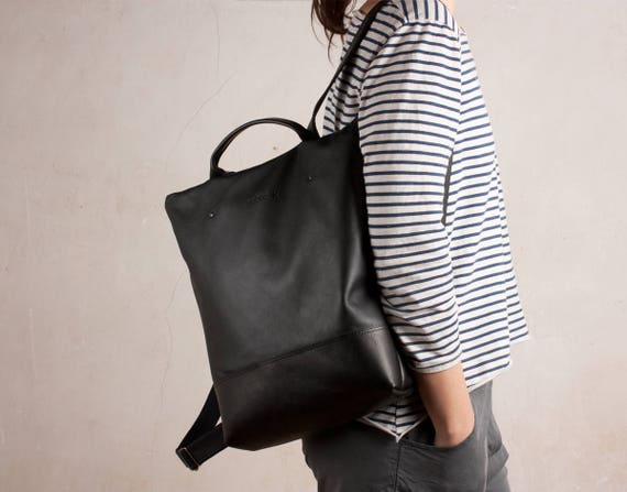 Mochila de Cuero para Hombre con Porta Laptop Moda - Negro