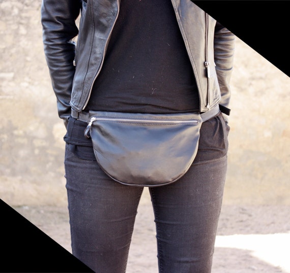Women leather Fanny Pack, Black, Large | Laroll Bags