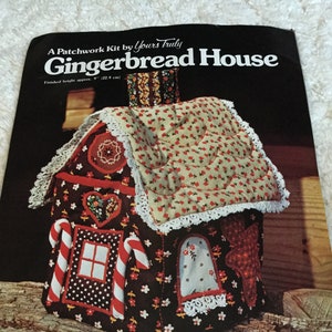 Yours Truly Inc. Sewing Soft Sculpture Gingerbread Kit - VINTAGE - PLEASE READ!
