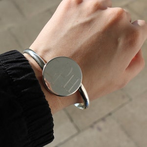Personalized Sterling Silver Round Cuff: Engravable Monogram Bracelet for Custom Name or Initials