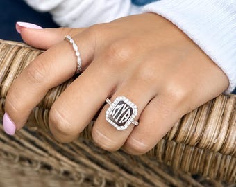 Conjunto de anillos personalizados de plata de ley con monograma, anillo apilable con inicial personalizada