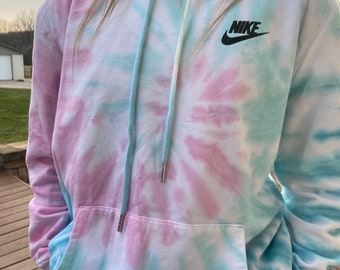 aesthetic nike hoodie