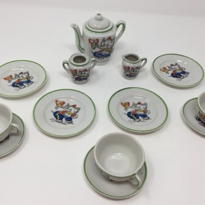 Vintage Elephant with a Butterfly Child&#39;s Tea Set, 14 Pieces, 3 Cups and Saucers, 4 Plates, Teapot, Sugar, Creamer, Original Box