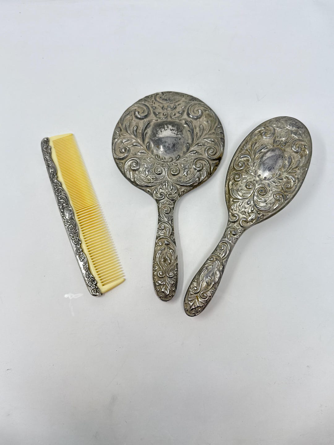 Vintage Antique Swirled Dresser Set: Hair Brush, Comb and Mirror