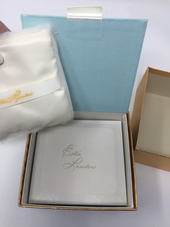 Dusting powder online estee lauder