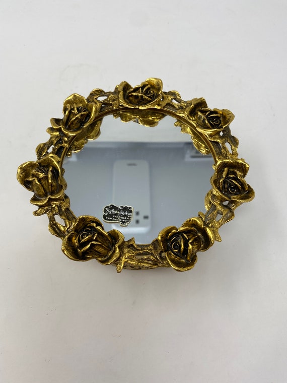 Vintage Ormolu Stylebuilt Vanity Round Jewelry Bo… - image 2