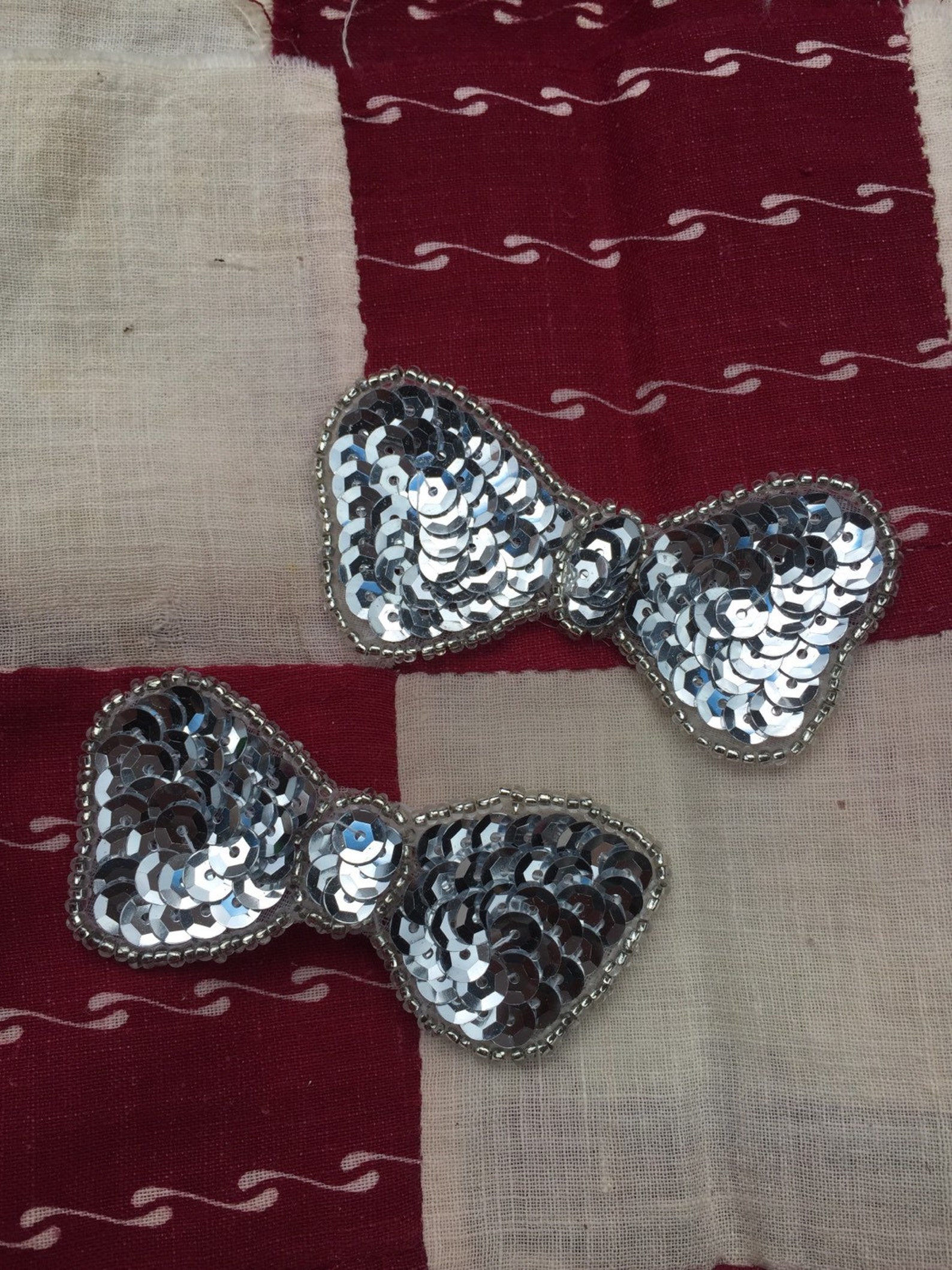 4 Vintage Silver Sequined Hearts and Bows Appliqués 1 Etsy