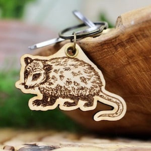 Possum Keychain - Cute Engraved Keychain For Best Friend - Opossum Gift - Keychain for Boyfriend - Possum Lover - Trash Panda Keychain