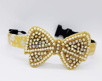 Gold Bow Rhinestone Dog Collar: Special Occasion Pet Collar