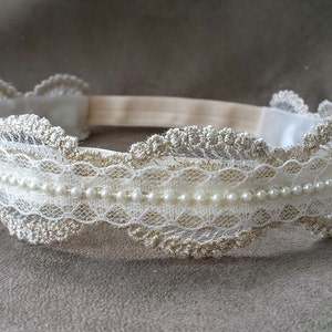 Romantic Lace Bridal Headband; Elastic Bridal Headband; Lace Crown; Lake and Pearl Headpiece; Gold Lace; Pearl Headpiece; Elastic Headband