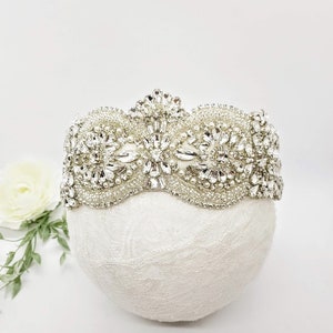 Silver Crystal Crown; Tiara Headband; Bridal Crown; Bridal Tiara; Tiara for Prom; Queen Tiara; Beaded Rhinestone Pearl Crown; Glam Wedding