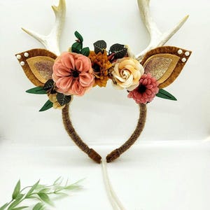 Women&#39;s Deer Headpiece; Antler Headpiece; Deer Costume; Cute Deer; Antler; Pink Deer; Flower Deer Headband; Halloween Costume