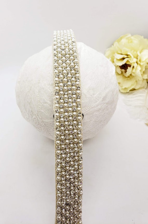 Rhinestone and Pearl Purse Strap; Purse Accessories; Mother's Day Gift; Gift for Mom; Bling Purse Strap; Attachable Purse Strap; Purse Strap