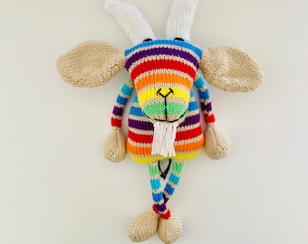 Peluche chèvre arc-en-ciel