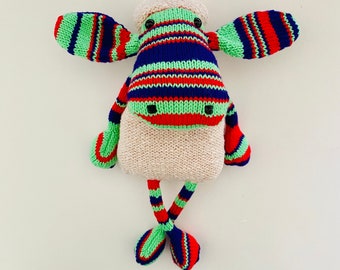 Peluche mouton tricolore en fil écologique