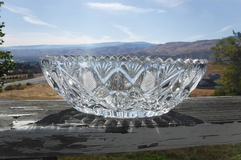 Hand Etched Lead Crystal Oval Bowl Krisso with Sawtooth Etsy