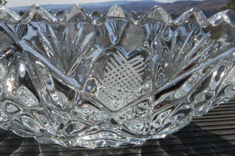 Hand Etched Lead Crystal Oval Bowl Krisso with Sawtooth Etsy