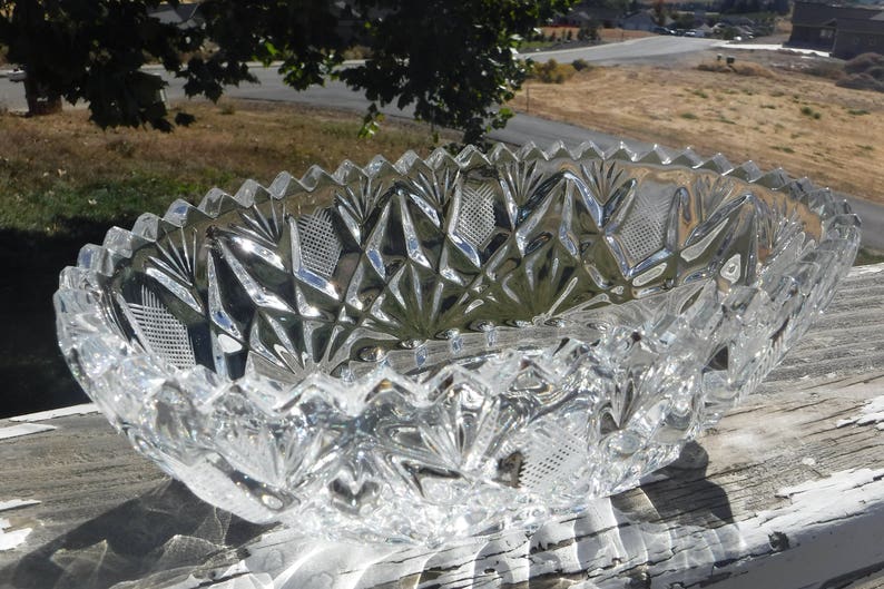 Hand Etched Lead Crystal Oval Bowl Krisso with Sawtooth Etsy