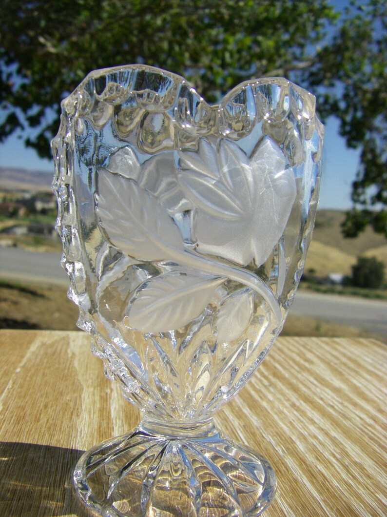 Anna Hutte Bleikristall 24 Lead Crystal Vase Etched Rose Etsy