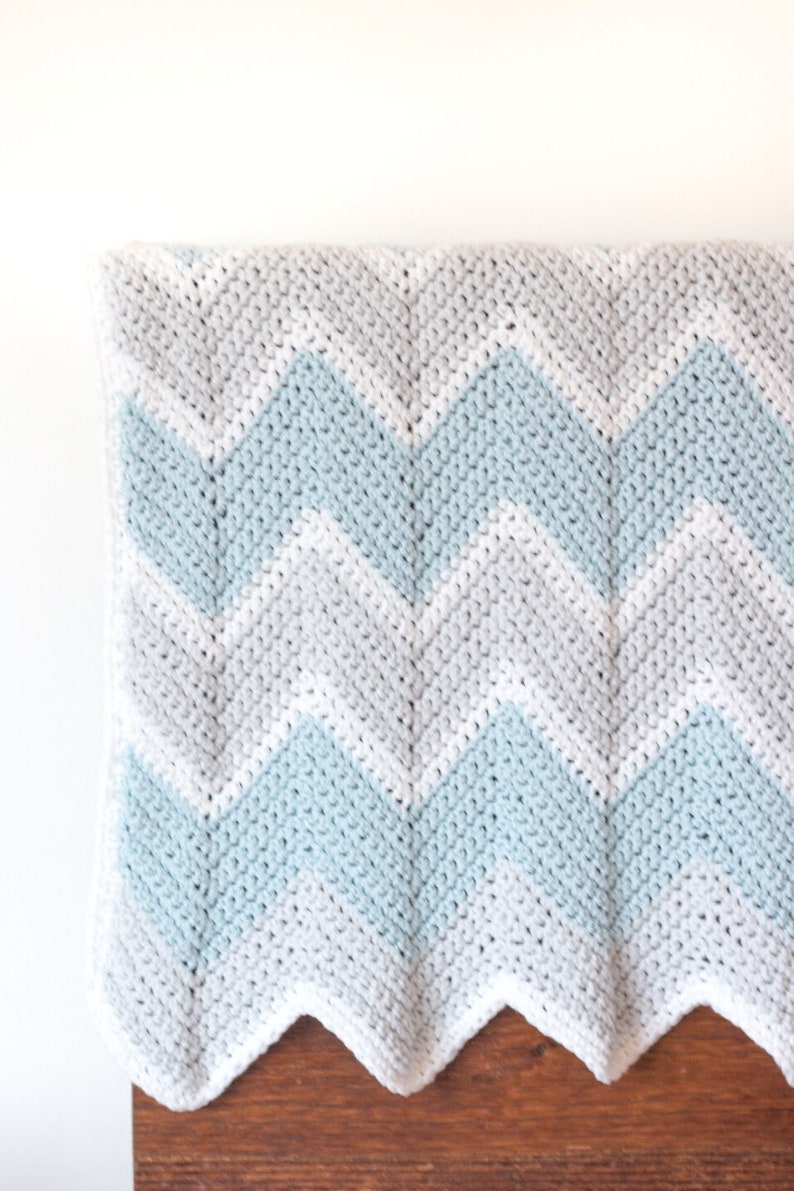 CROCHET PATTERN Blanket BABY Blanket Chevron Crochet Pattern Simple Chevron Baby Blanket image 4